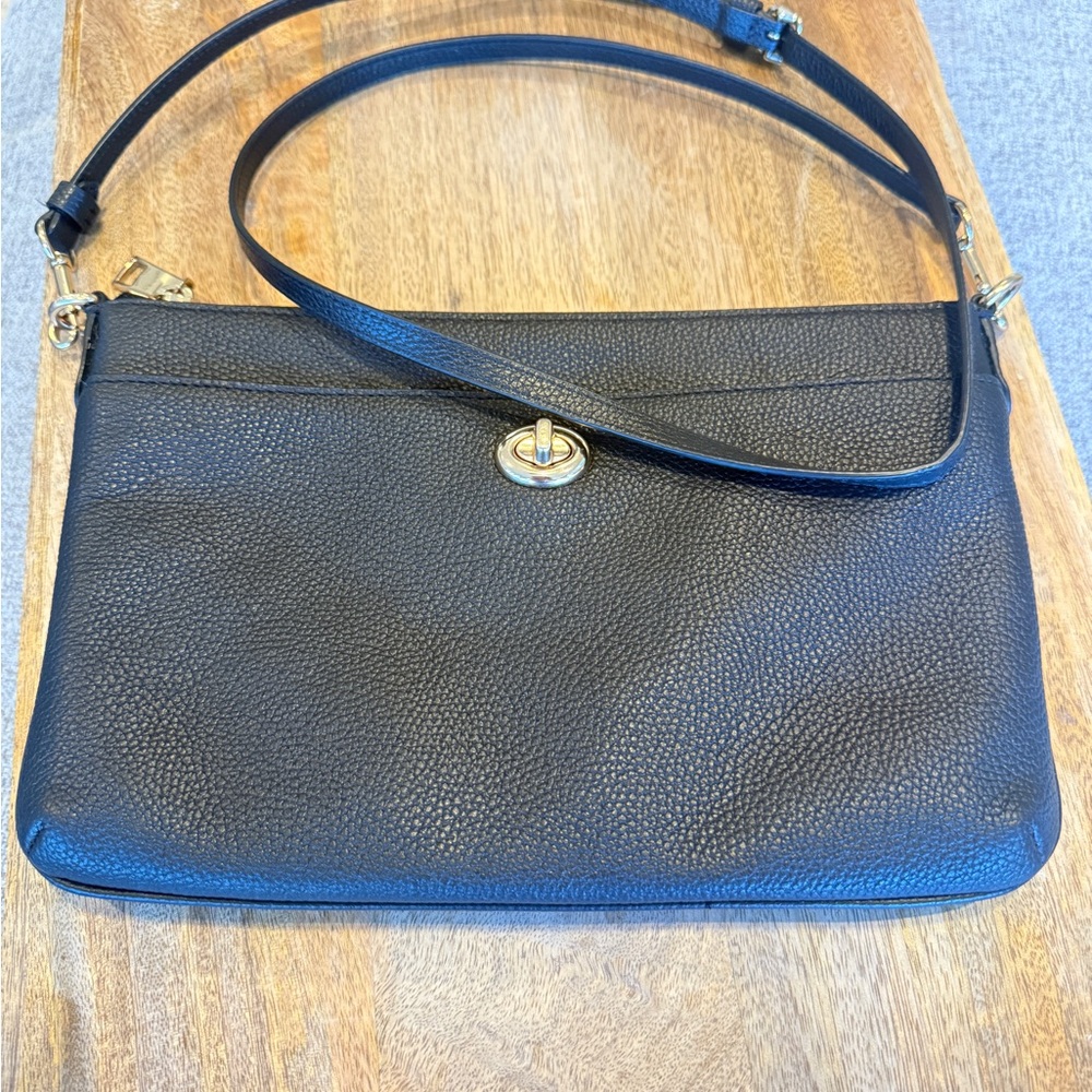 Coach Polly -C3376 Elegant Black Leather Shoulder Bag